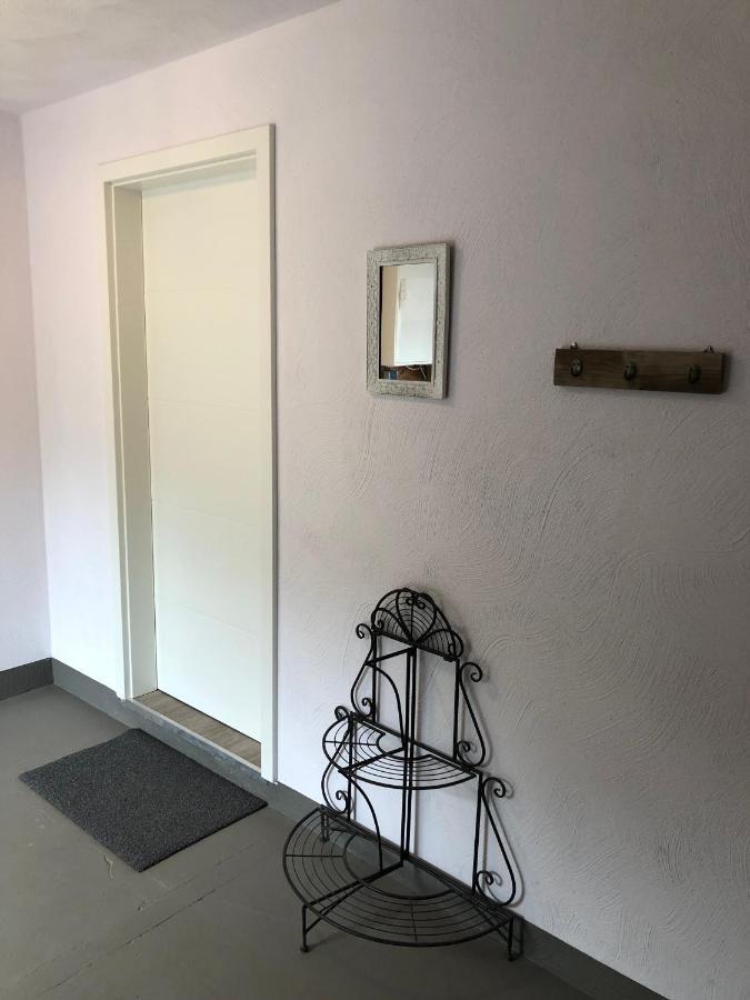 Charmante Ferienwohnungen Auf Reitstall Wasserburg Anstel - Ein Ort Zum Wohlfuehlen Und Entspannen Rommerskirchen Exterior foto