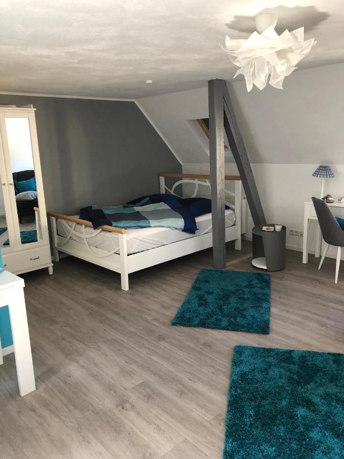 Charmante Ferienwohnungen Auf Reitstall Wasserburg Anstel - Ein Ort Zum Wohlfuehlen Und Entspannen Rommerskirchen Exterior foto